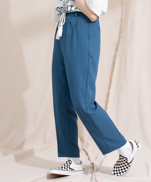 kutir(クティール)の「【紐付き】カラーテーパードパンツ(スラックス・レディース・ブラック/レッド/ピンク/ブルー/グリーン/アイボリー・SMALL/MEDIUM/LARGE)」の11枚目の写真