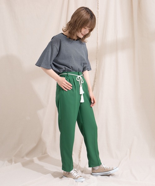 kutir(クティール)の「【紐付き】カラーテーパードパンツ(スラックス・レディース・ブラック/レッド/ピンク/ブルー/グリーン/アイボリー・SMALL/MEDIUM/LARGE)」の9枚目の写真