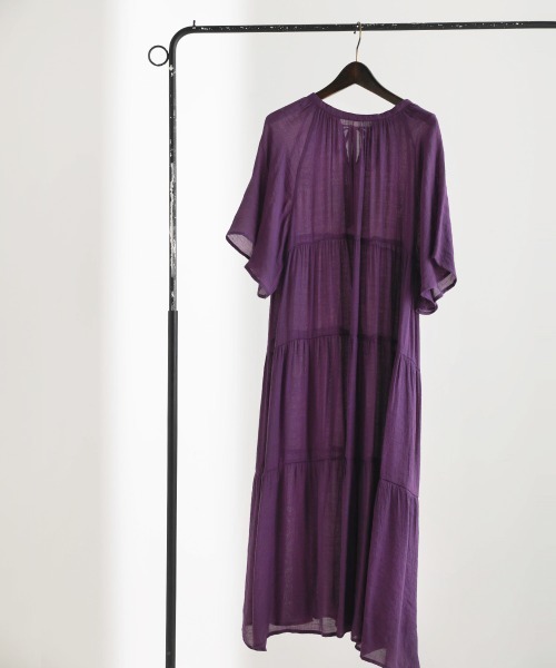 Bou Jeloud（ブージュルード）の「スタイルアップ◆リラックスティアードワンピース（ワンピース・レディース・チャコールグレー/パープル/テラコッタ・FREE）」の13枚目の写真