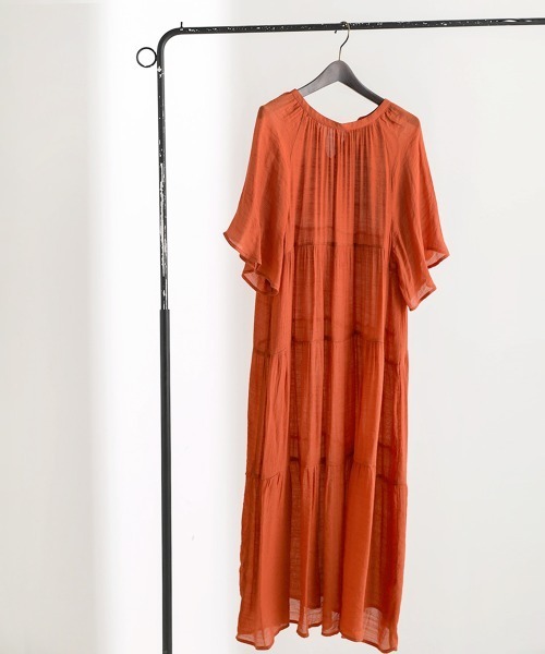 Bou Jeloud（ブージュルード）の「スタイルアップ◆リラックスティアードワンピース（ワンピース・レディース・チャコールグレー/パープル/テラコッタ・FREE）」の15枚目の写真