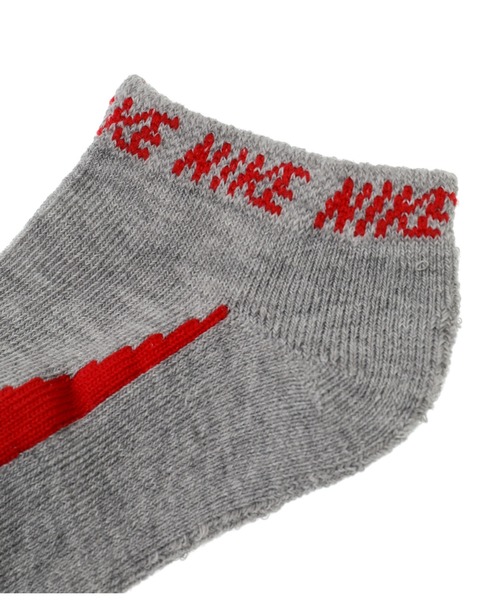 NIKE（ナイキ）の「NIKE/ナイキ SIMPLE SWOOSH HBR NO SHOW 3PK/シンプル スウォッシュ HBR ショー 3PK（ソックス/靴下・キッズ・ブラック系その他/グレー系その他/マルチ・17-21cm）」の5枚目の写真