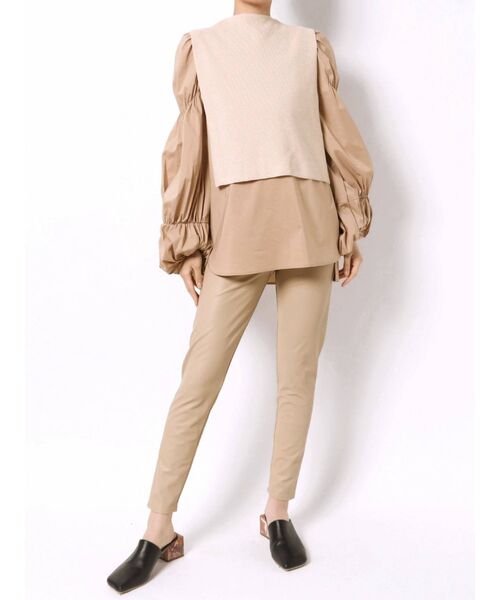 ELENDEEK（エレンディーク）の「アクセントブラウスセットニット（ニット/セーター・レディース・ベージュ/ネイビー/オフホワイト・FREE）」の21枚目の写真