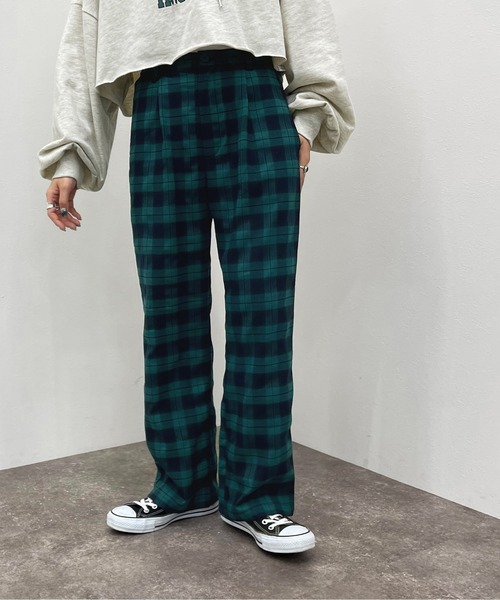 apres jour mignon(アプレジュールミニョン)の「チェック柄パンツ【ZOZOTOWN限定アイテム】(その他パンツ・レディース・ネイビー/グリーン系その他/ブラック系その他・SMALL/X-LARGE/MEDIUM)」の1枚目の写真