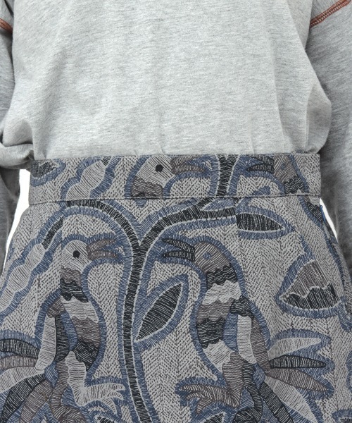 チチカカ（チチカカ）の「オトミタピススカート（スカート・レディース・チャコールグレー/ブラウン・FREE）」の4枚目の写真