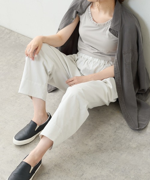 PUAL CE CIN（ピュアルセシン）の「ストレッチワイドテーパードパンツ（その他パンツ・レディース・グレー/オリーブ/グリーン/レッド系その他/ライトベージュ・FREE）」の3枚目の写真