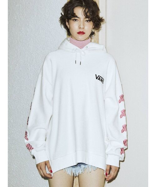 VANS（バンズ）の「VANSコラボHOODIE（パーカー・レディース・ピンク/ブラック/オフホワイト・MEDIUM）」の13枚目の写真