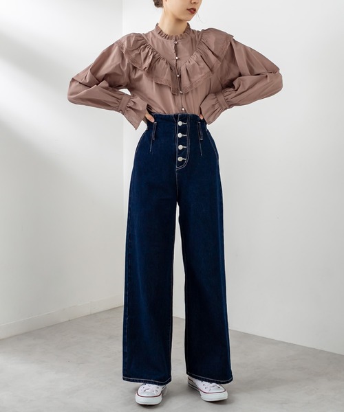 OLIVE des OLIVE（オリーブデオリーブ）の「Vフリルスタンドブラウス（シャツ/ブラウス・レディース・オフホワイト/ブラック/ライトブラウン・FREE）」の5枚目の写真