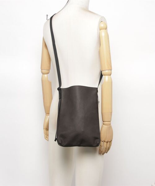 NL（ニール）の「【NL】ニール DAN LEATHER SACOCHE（ボディ