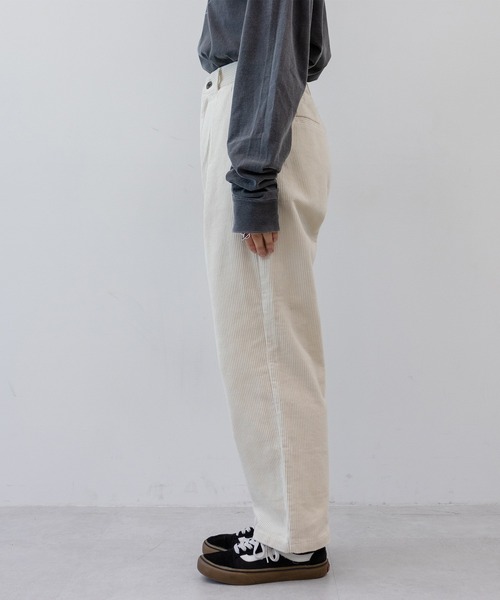 MUHET（ミュエータ）の「コーデュロイテーパードパンツ（その他パンツ・レディース・ダークブラウン/グリーン/アイボリー・SMALL/MEDIUM/LARGE）」の14枚目の写真