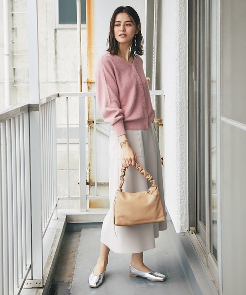 un dix cors（アンディコール）の「真冬も履けるあったか素材　ジャージメルトンフレアスカート（スカート・レディース・ネイビー/サックスブルー/イエロー/グレイッシュベージュ・38/36）」の5枚目の写真