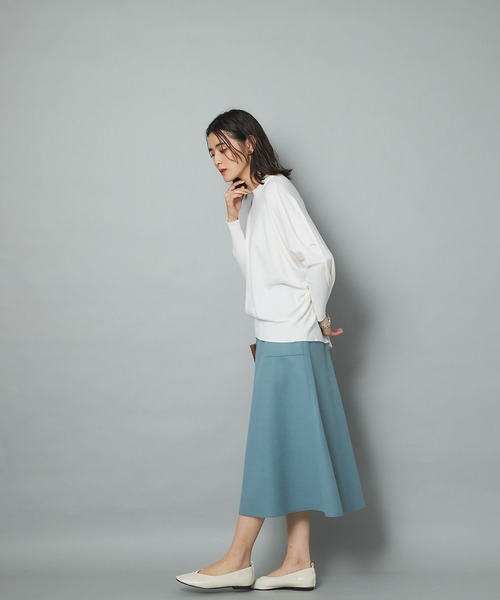 un dix cors（アンディコール）の「真冬も履けるあったか素材　ジャージメルトンフレアスカート（スカート・レディース・ネイビー/サックスブルー/イエロー/グレイッシュベージュ・38/36）」の7枚目の写真