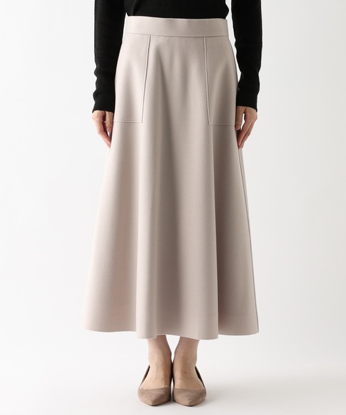 un dix cors（アンディコール）の「真冬も履けるあったか素材　ジャージメルトンフレアスカート（スカート・レディース・ネイビー/サックスブルー/イエロー/グレイッシュベージュ・38/36）」の18枚目の写真