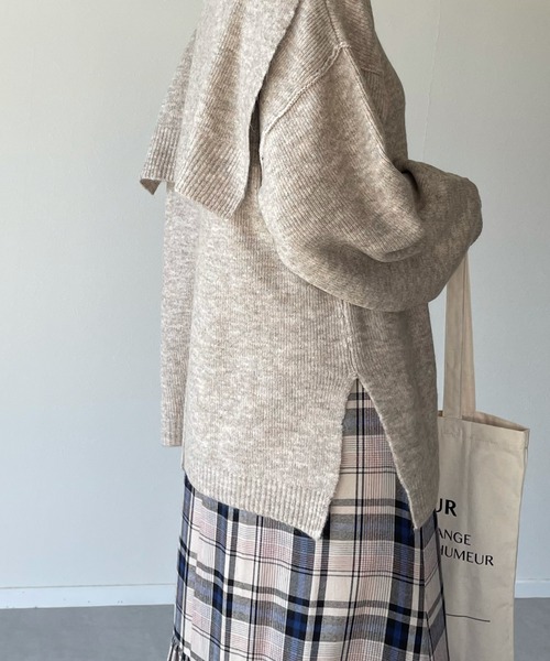 y/m by misato(イムバイミサト)の「杢ストレッチ糸セーラーカラートップス(ニット/セーター・レディース・アイボリー/グレイッシュベージュ・FREE)」の15枚目の写真