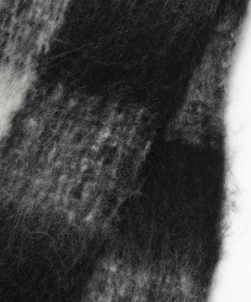 ALAND（エーランド）の「【UNISEX】3.3Field Trip／GINGHAMチェックマフラー 2257504（マフラー・レディース・ブラック/ブラウン・FREE）」の7枚目の写真