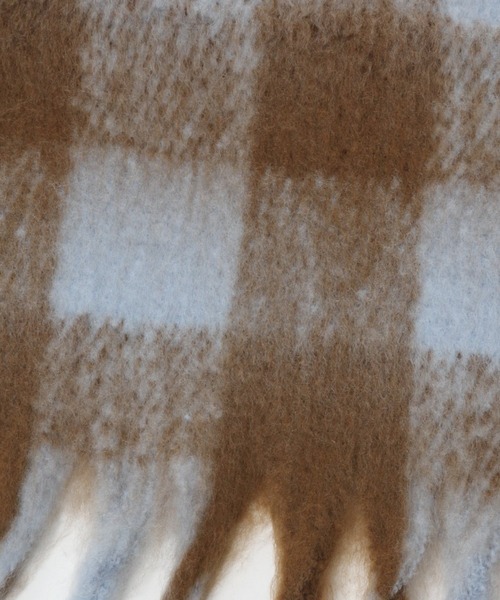 ALAND（エーランド）の「【UNISEX】3.3Field Trip／GINGHAMチェックマフラー 2257504（マフラー・レディース・ブラック/ブラウン・FREE）」の9枚目の写真