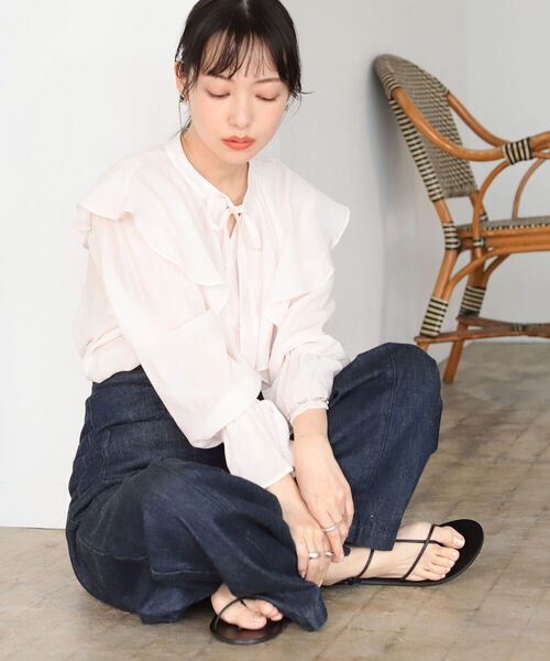 BeAMS DOT（ビームスドット）の「【WEB限定】BeAMS DOT / 楊柳 フリルブラウス（シャツ/ブラウス・レディース・レッド系その他2/ネイビー・FREE）」の8枚目の写真