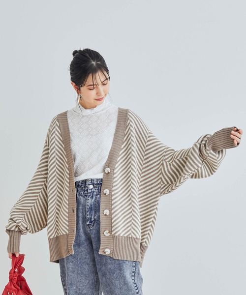 vis-`a-vis（ビサビ）の「【WEB限定】マストトレンド！へリンボーンバイカラーカーディガン（カーディガン/ボレロ・レディース・ベージュ/ブルー系その他4/ブラック・FREE）」の2枚目の写真