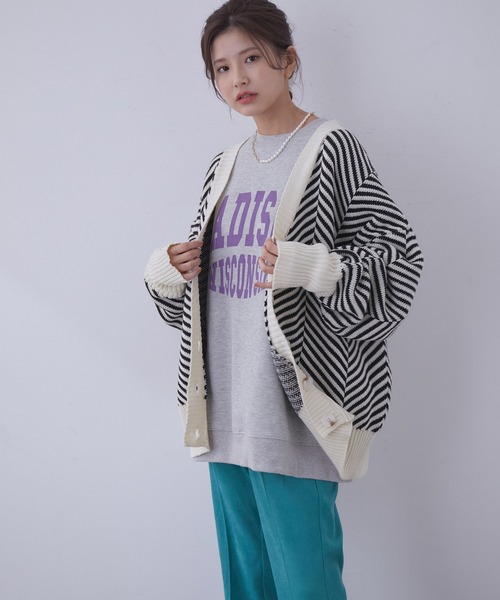vis-`a-vis（ビサビ）の「【WEB限定】マストトレンド！へリンボーンバイカラーカーディガン（カーディガン/ボレロ・レディース・ベージュ/ブルー系その他4/ブラック・FREE）」の4枚目の写真