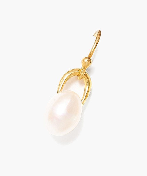 CHAN LUU(チャンルー)の「パール ゴールド ピアス EG-5448(ピアス(両耳用)・レディース・ホワイト/ブラウン・フリー)」の4枚目の写真