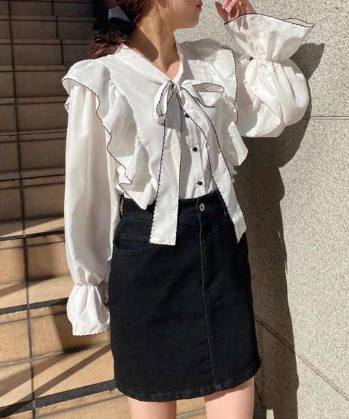 one after another NICE CLAUP（ワンアフターアナザーナイスクラップ）の「WEB限定　前後2WAYフリルボウタイブラウス（シャツ/ブラウス・レディース・オフホワイト/ホワイト系その他/モカ/ライトベージュ・FREE）」の3枚目の写真