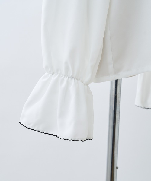 one after another NICE CLAUP（ワンアフターアナザーナイスクラップ）の「WEB限定　前後2WAYフリルボウタイブラウス（シャツ/ブラウス・レディース・オフホワイト/ホワイト系その他/モカ/ライトベージュ・FREE）」の9枚目の写真