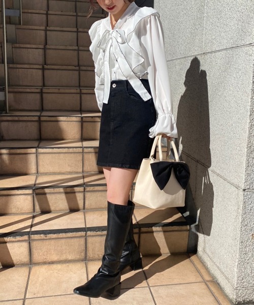 one after another NICE CLAUP（ワンアフターアナザーナイスクラップ）の「WEB限定　前後2WAYフリルボウタイブラウス（シャツ/ブラウス・レディース・オフホワイト/ホワイト系その他/モカ/ライトベージュ・FREE）」の15枚目の写真