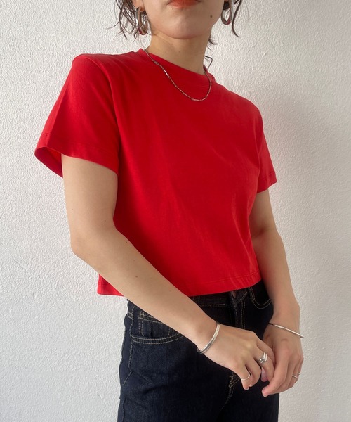 wee9s(ウィークス)の「daily daily compact tee / デイリーデイリークロップド丈コンパクトティー(Tシャツ/カットソー・レディース・ピンク/ブルー/ホワイト/レッド/ブラック・FREE)」の6枚目の写真