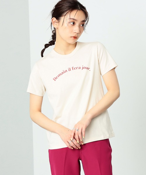 SOMETHING（サムシング）の「SOMETHING/サムシング フレンチメッセージ半袖Tシャツ（Tシャツ/カットソー・レディース・ネイビー/レッド/ベージュ・MEDIUM/LARGE）」の2枚目の写真