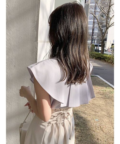 dazzlin（ダズリン）の「ノースリプリーツカラーブラウス（シャツ/ブラウス・レディース・その他1/グレー/オフホワイト・FREE）」の17枚目の写真