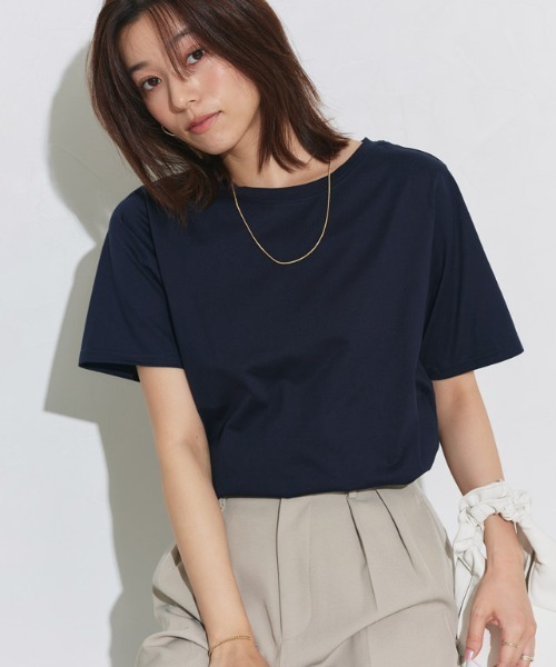 Pierrot(ピエロ)の「シルケットコットンTシャツ クルーネック(Tシャツ/カットソー・レディース・オフホワイト/ブラック/グレイッシュベージュ/ネイビー/ピンク・S/M/L)」の14枚目の写真