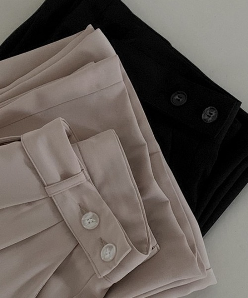 BEIDELLI（ベイデリー）の「[BELLIDE MADE] サイドダブルボタンスラックス（スラックス・レディース・ブラック/ベージュ・SMALL/MEDIUM/LARGE）」の3枚目の写真