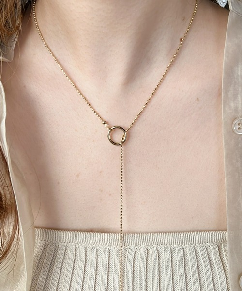 iso(イソ)の「Y字シンプルチェーンロングネックレス(ネックレス・レディース・シルバー/ゴールド・FREE)」の8枚目の写真