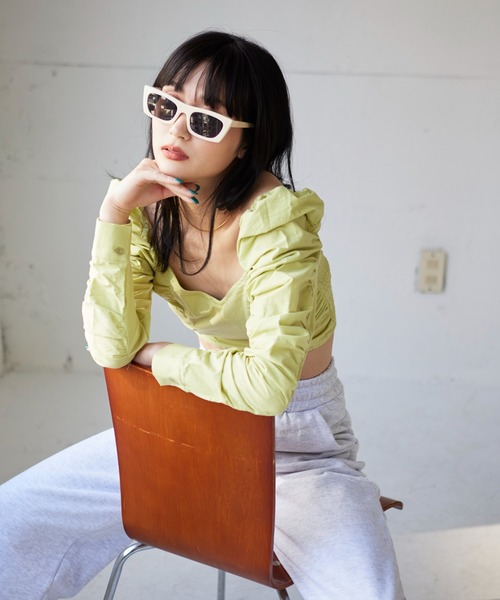 FIG&VIPER(フィグアンドバイパー)の「ギャザーショートブラウス(シャツ/ブラウス・レディース・ホワイト/ブラック/ライトグリーン・FREE)」の3枚目の写真