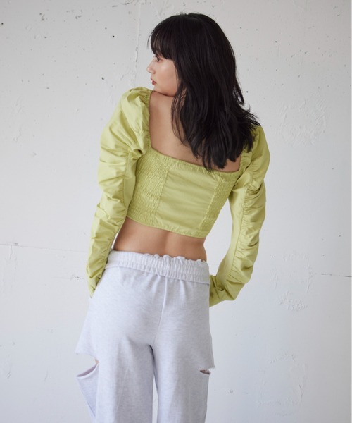 FIG&VIPER(フィグアンドバイパー)の「ギャザーショートブラウス(シャツ/ブラウス・レディース・ホワイト/ブラック/ライトグリーン・FREE)」の19枚目の写真