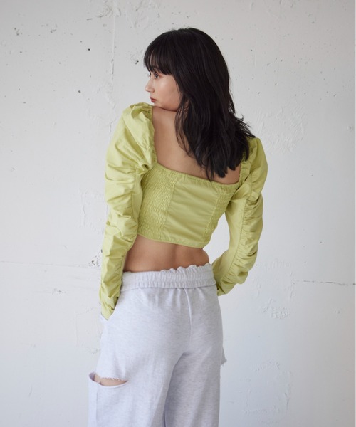 FIG&VIPER(フィグアンドバイパー)の「ギャザーショートブラウス(シャツ/ブラウス・レディース・ホワイト/ブラック/ライトグリーン・FREE)」の7枚目の写真