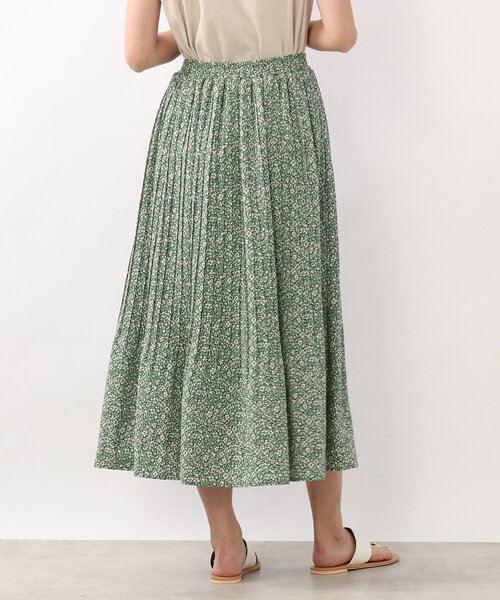 DRESKIP（ドレスキップ）の「◆柄アソート消しプリーツスカート（スカート・レディース・グリーン系その他2/ブラック系/オレンジ系その他5/ブルー系5・03/02/04）」の8枚目の写真