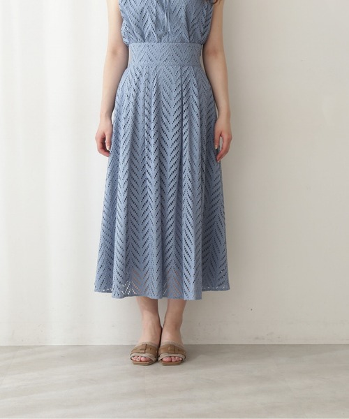 PROPORTION BODY DRESSING（プロポーションボディドレッシング）の「コットンレースフレアスカート / 1212220604（スカート・レディース・ブラック/オフホワイト/ブルー・MEDIUM/SMALL）」の13枚目の写真