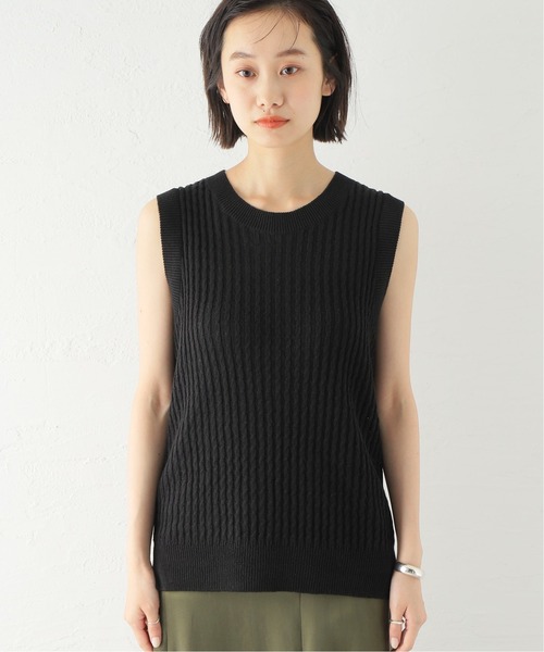 Spick & Span（スピックアンドスパン）の「CO/LIケーブルノースリーブプルオーバー（ニット/セーター・レディース・ホワイト/ブラック/ベージュ・FREE）」の6枚目の写真