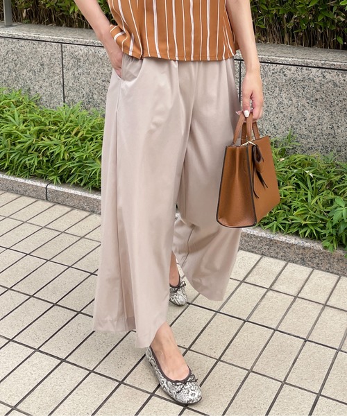 StyleSea(スタイルシー)の「クールタッチワイドストレートパンツ(その他パンツ・レディース・ベージュ/グレイッシュベージュ/ブラック/ブルー・FREE)」の3枚目の写真