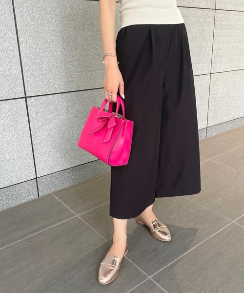 StyleSea(スタイルシー)の「クールタッチワイドストレートパンツ(その他パンツ・レディース・ベージュ/グレイッシュベージュ/ブラック/ブルー・FREE)」の2枚目の写真