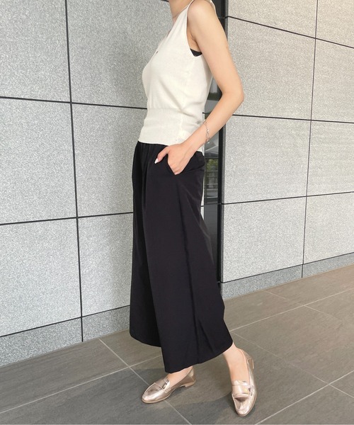 StyleSea(スタイルシー)の「クールタッチワイドストレートパンツ(その他パンツ・レディース・ベージュ/グレイッシュベージュ/ブラック/ブルー・FREE)」の22枚目の写真