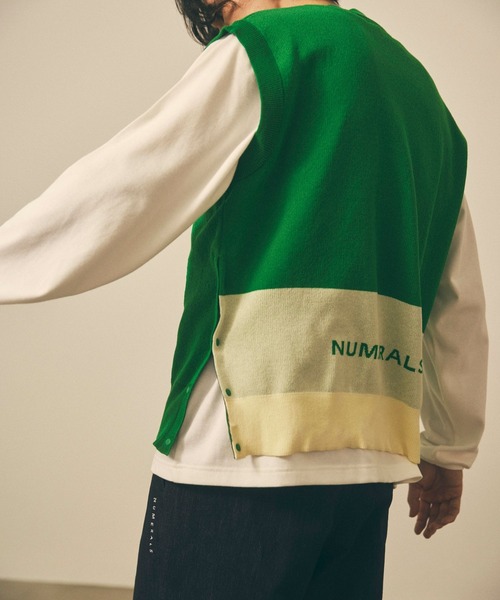NUMERALS（ヌメラルズ）の「【UNISEX】[NUMERALS]サイドスリットニットベスト（ベスト・メンズ・ブラック/グリーン/マスタード・FREE）」の5枚目の写真