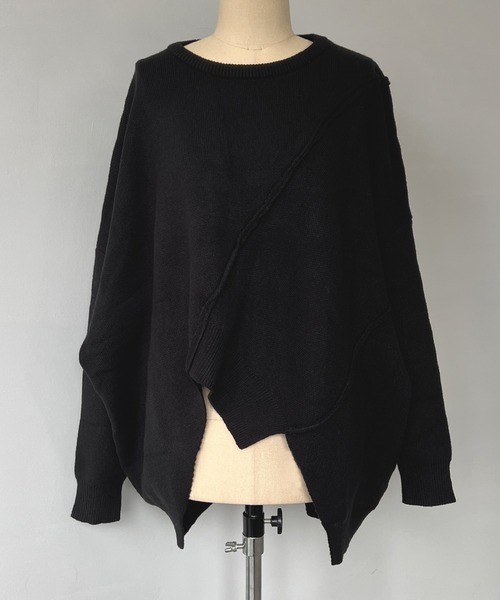 chuclla（チュクラ）の「アシンメトリー コクーンニットプルオーバー chw22a070（ニット/セーター・レディース・ブラック・FREE）」の8枚目の写真