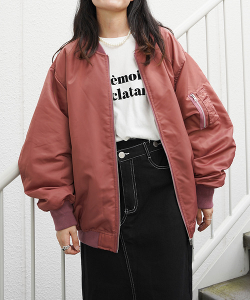 VENCEEXCHANGE（ヴァンスエクスチェンジ）の「ナイロンビッグシルエットMA-1ブルゾン/ボリュームスリーブ/ルーズシルエット/ユニセックス（MA-1・レディース・ベージュ/ネイビー/ピンク・FREE）」の15枚目の写真