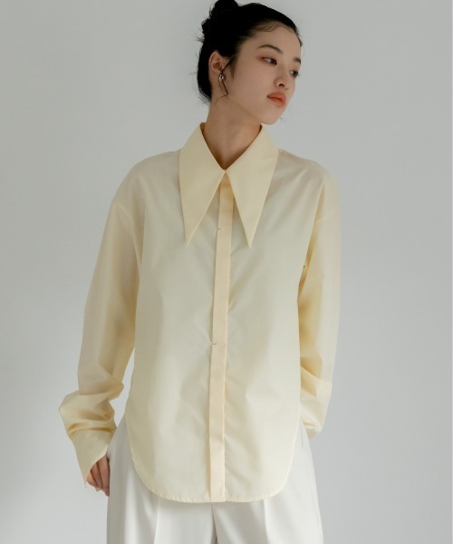 VACANCY（ヴァカンシー）の「バリモア襟ロングカフスシャツ（シャツ/ブラウス・レディース・ホワイト/ブラック/アイボリー/ブルー・FREE）」の6枚目の写真