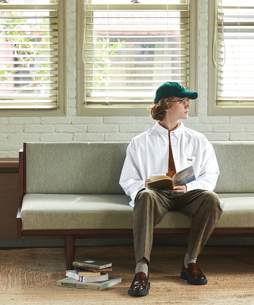 PENNEYS（ぺニーズ）の「【PENNEYS】ぺニーズ 別注 ロゴワッペン刺繍  オーバーサイズオックスフォードボタンダウンL/Sシャツ（シャツ/ブラウス・メンズ・ネイビー/ホワイト/サックスブルー/セージグリーン/チャコール・M/L）」の8枚目の写真