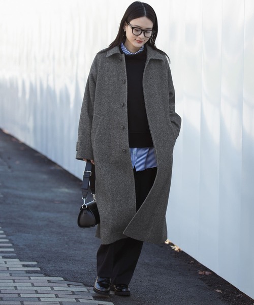 URBAN RESEARCH DOORS(アーバンリサーチドアーズ)の「フレンチウールバルマカンコート(ステンカラーコート・レディース・チャコールグレー/ベージュ・MEDIUM)」の15枚目の写真