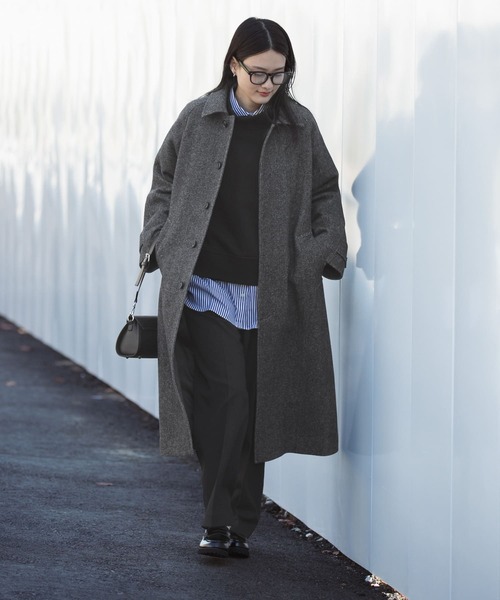 URBAN RESEARCH DOORS(アーバンリサーチドアーズ)の「フレンチウールバルマカンコート(ステンカラーコート・レディース・チャコールグレー/ベージュ・MEDIUM)」の17枚目の写真