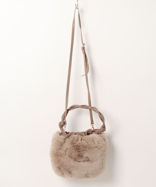 Te chichi(テチチ)の「【WEB限定】ワンハンドルファートートバッグ(トートバッグ・レディース・ベージュ系その他/ベージュ・フリ-)」の6枚目の写真