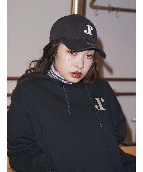 NEW ERA（ニューエラ）の「NEW ERAバタフライキャップ【コラボ】（キャップ・レディース・ブラック・FREE）」の6枚目の写真